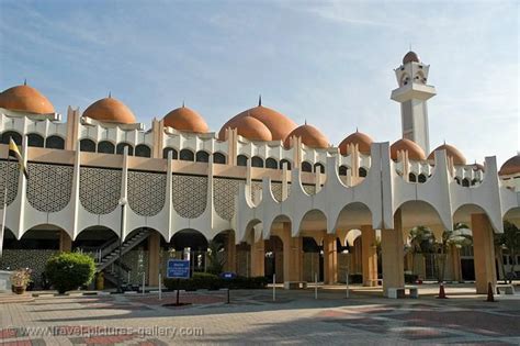 Der Taman Tema Masjid Negeri Perak: Ein faszinierendes kulturelles Erlebnis in Ipoh!